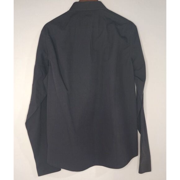 UNTUCKIT BLACK LONG SLEEVE BUTTON DOWN SIZE LARGE - Picture 4 of 10